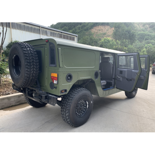 Dongfeng 4WD Armored Jeep